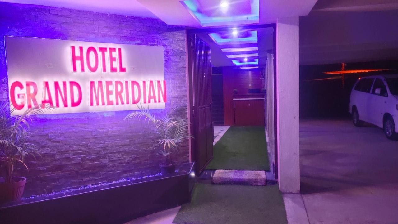 Hotel Grand Meridian Bangalore Exterior foto